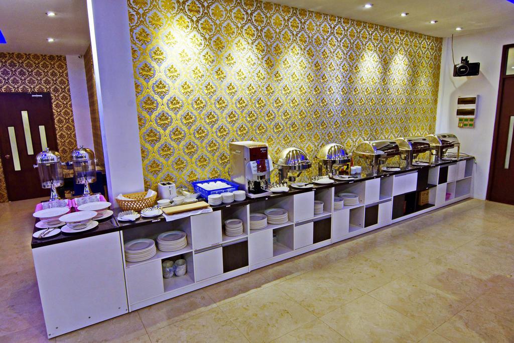 Perfect Hotel Mandalay Extérieur photo