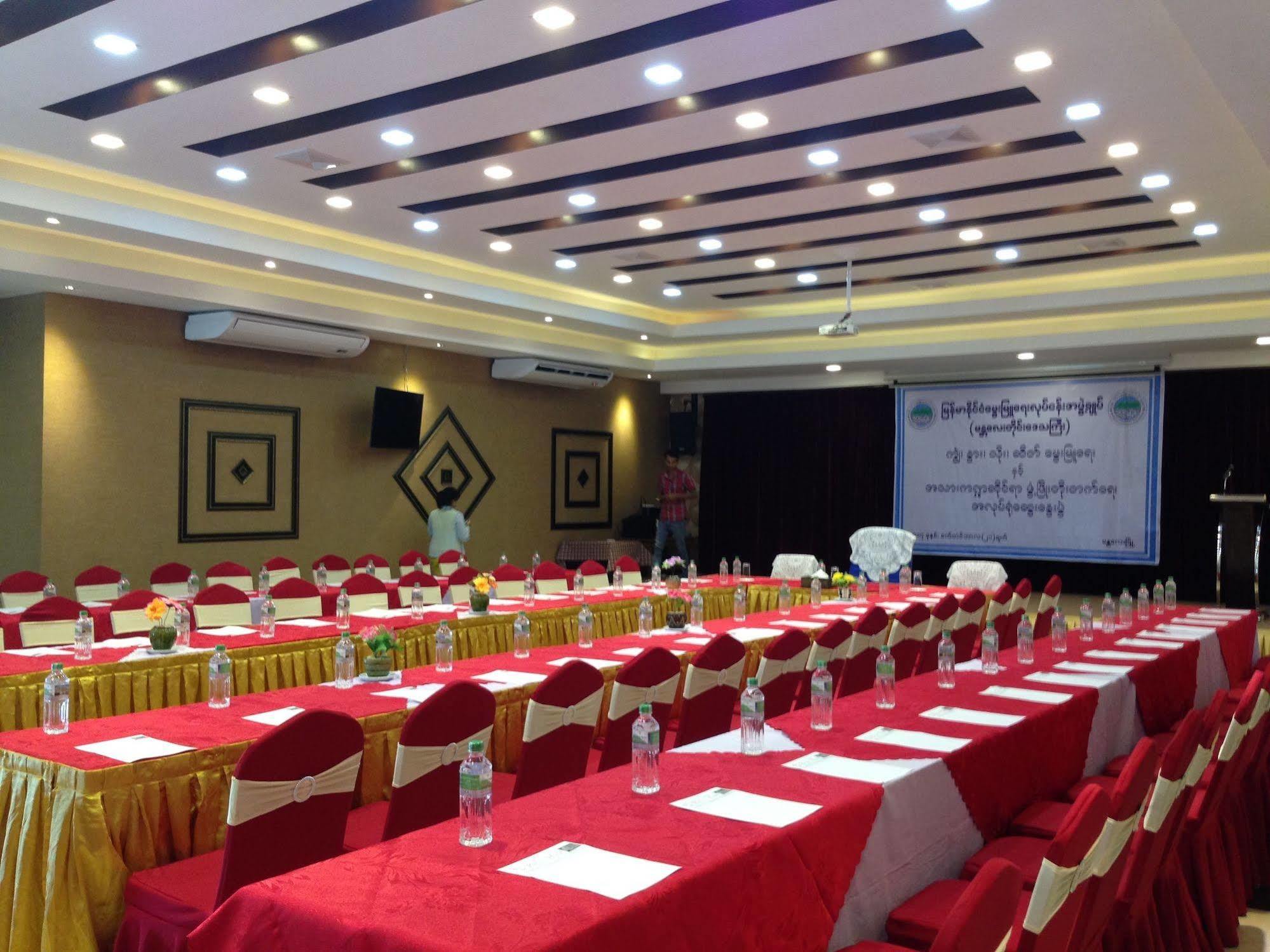 Perfect Hotel Mandalay Extérieur photo